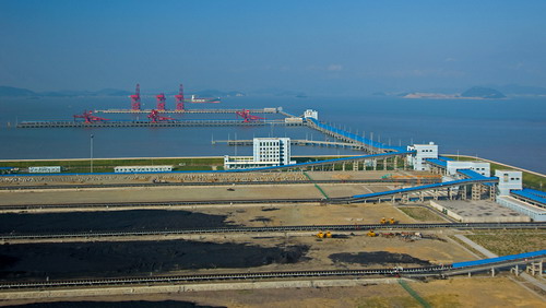 宁波舟山港国际化道路越走越宽